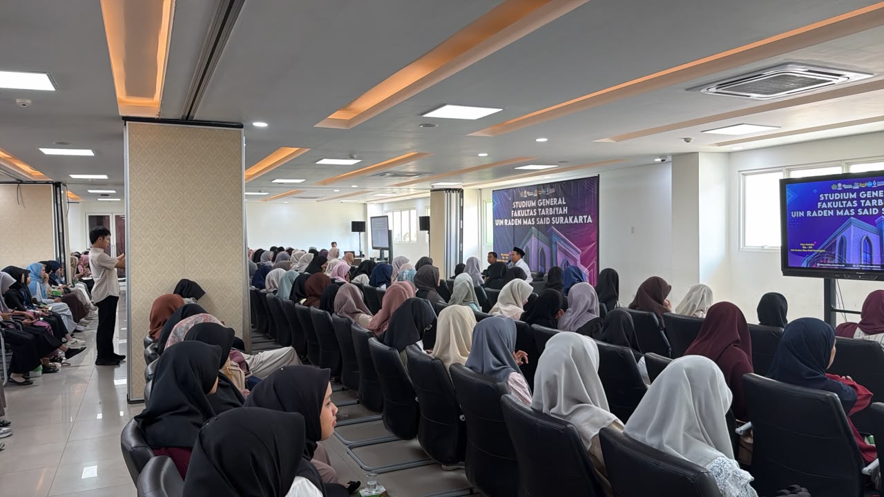 Mahasiswa Baru PBA 2026 Ikuti Studium General Fakultas Tarbiyah Bertema 
